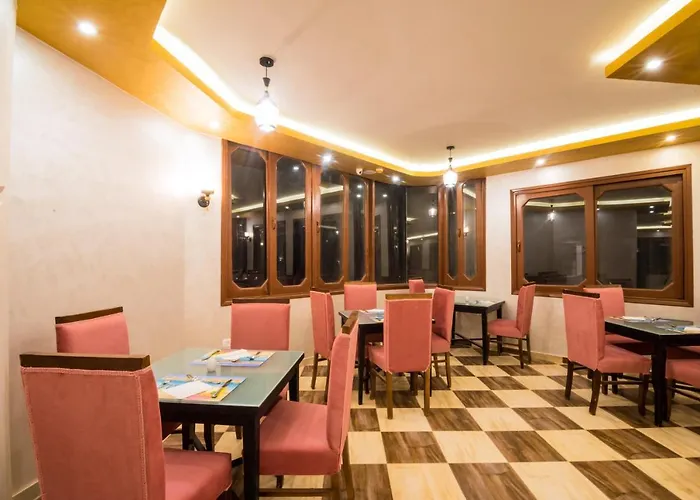 Golden Heights Resort 4*