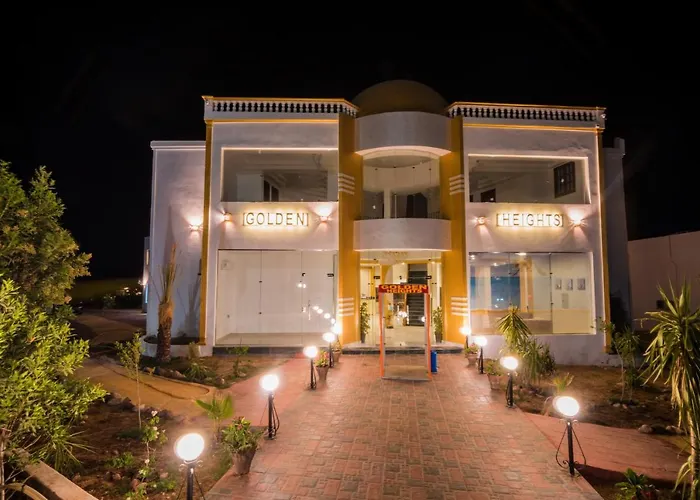 Golden Heights Resort 4*