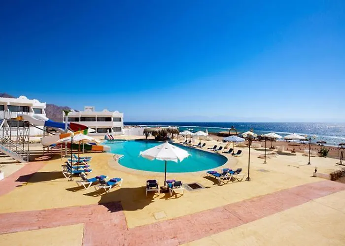 Golden Heights Resort Üdülőközpont 4*