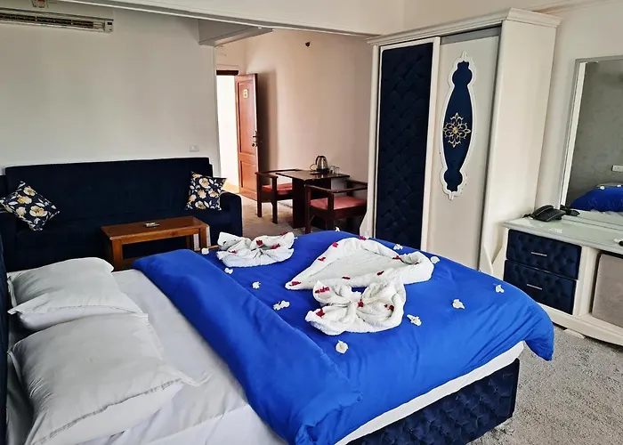 Golden Heights Resort 4*