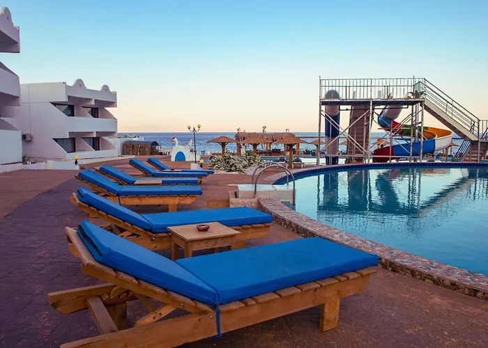 Golden Heights Resort 4*